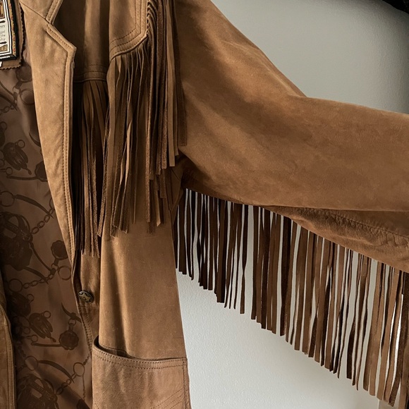 Brown Fringe Leather Jacket - Picture 4 of 11